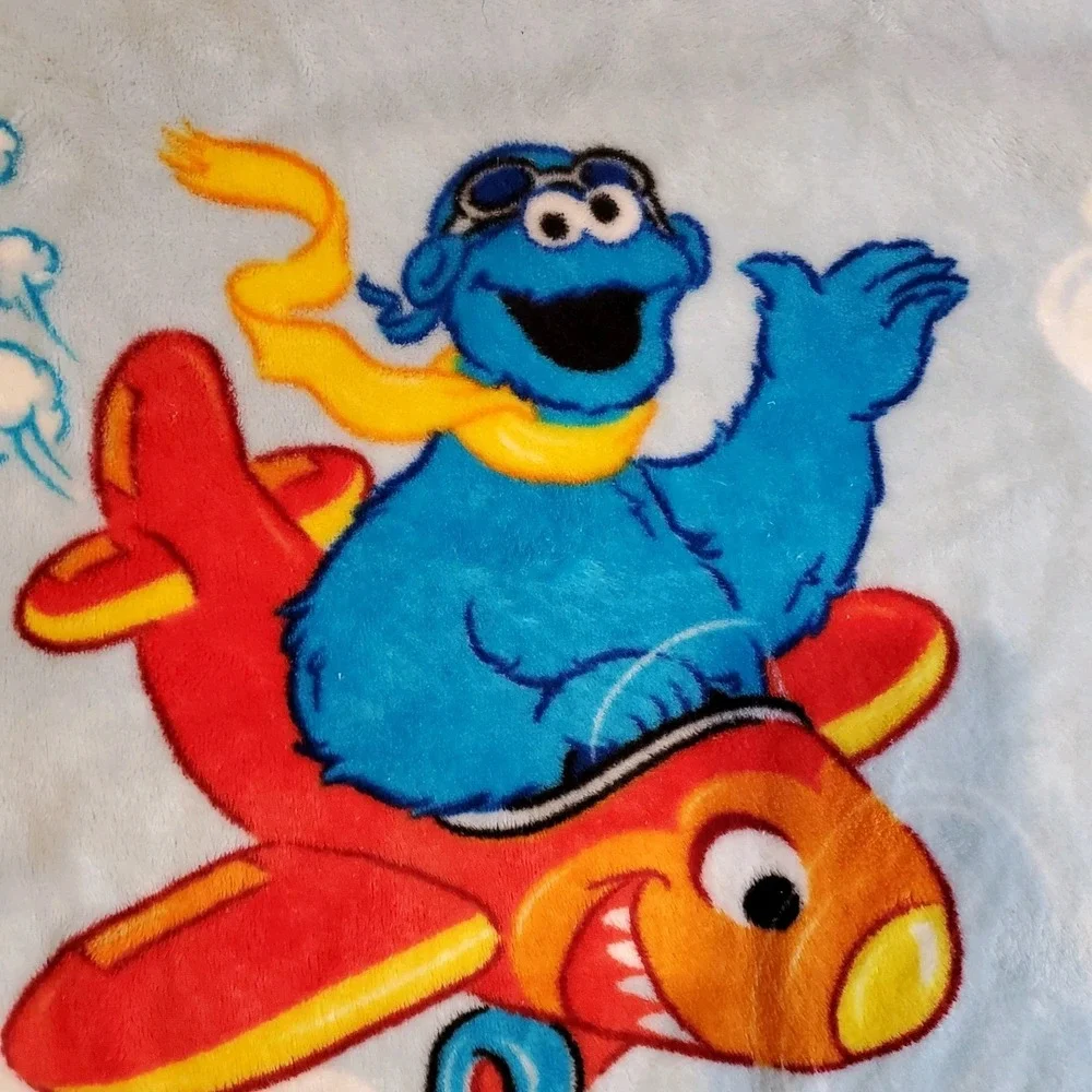 Sesame Street‎ Elmo & Cookie Monster Fleece Babt Blanket Flying Airplanes Pilot